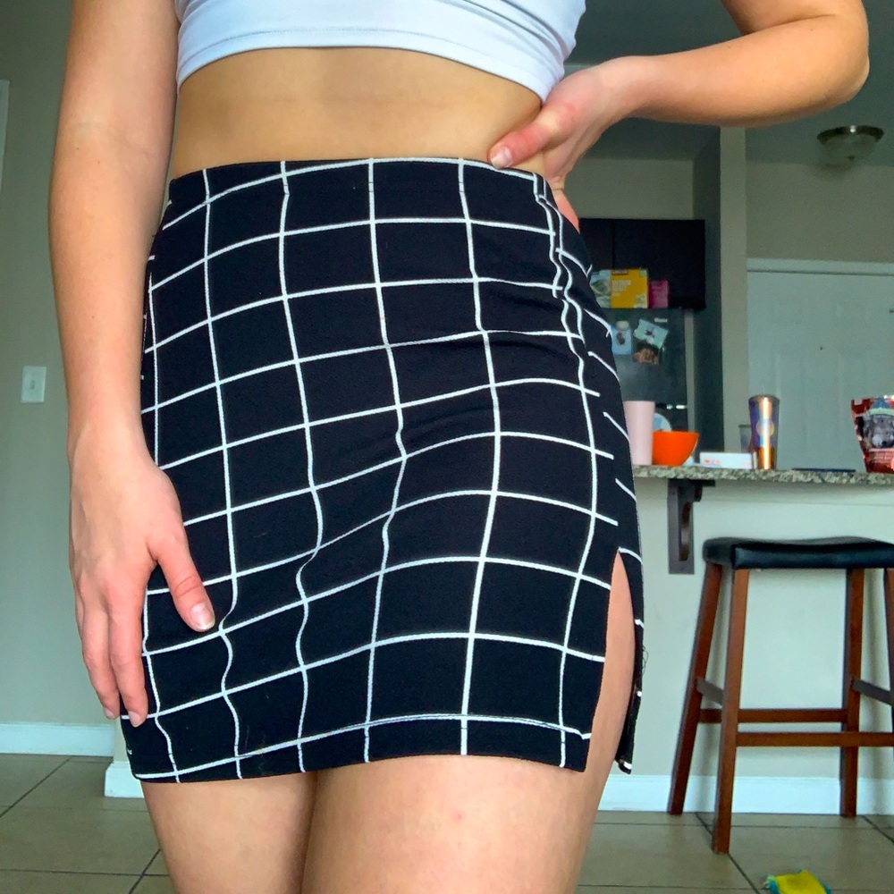 Black w/ white stripe Miniskirt